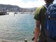 Un petit indice de la ville qui se dresse devant nous dans la po…