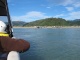 Jour 2. On veut explorer la côte plus loin. On prend un ba…