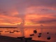 Coucher de soleil vu à quelques mètres de notre hu…