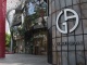Des boutiques haut de gamme et des grands noms, en veux-tu en vl…